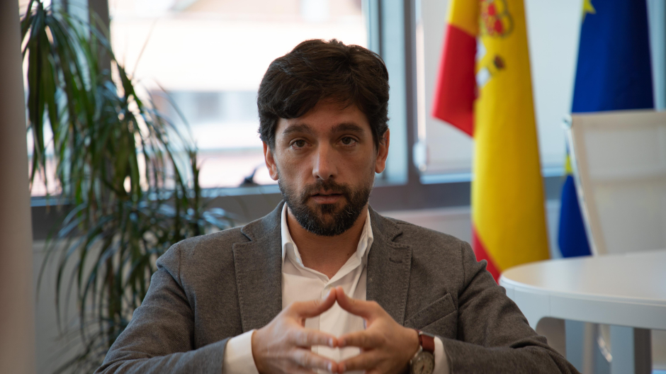 Adrián Vázquez, secretario general de Ciudadanos, durante la entrevista con El Debate