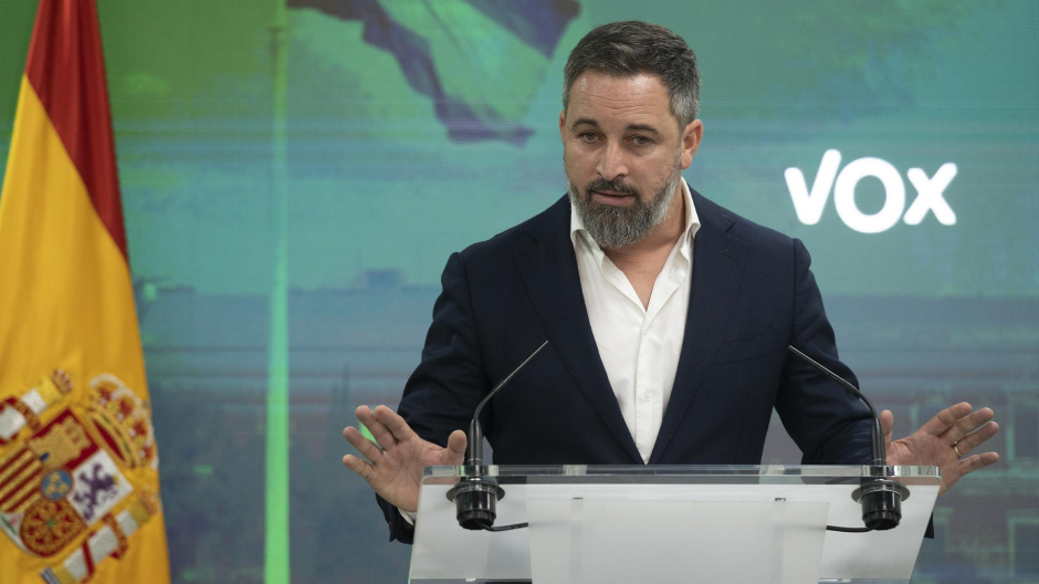 El líder de Vox, Santiago Abascal, durante la rueda de prensa en la sede nacional del partido