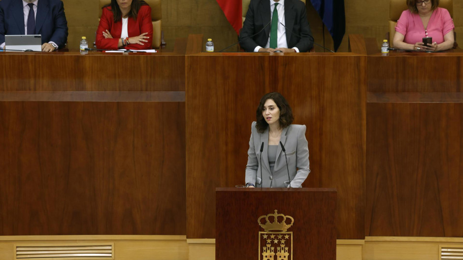 MADRID, 21/06/2023.- La candidata del PP a presidir la Comunidad de Madrid, Isabel Díaz Ayuso, interviene en el debate de su investidura, este miércoles en la Asamblea de Madrid. EFE/ J.J.Guillen