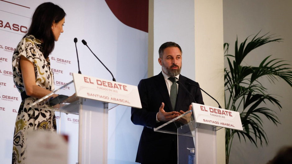 Vuelve a ver la intervención de Santiago Abascal en el desayuno informativo de El Debate