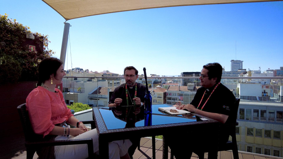 «La gente joven necesita que le preguntemos y no darle fórmulas ya hechas»