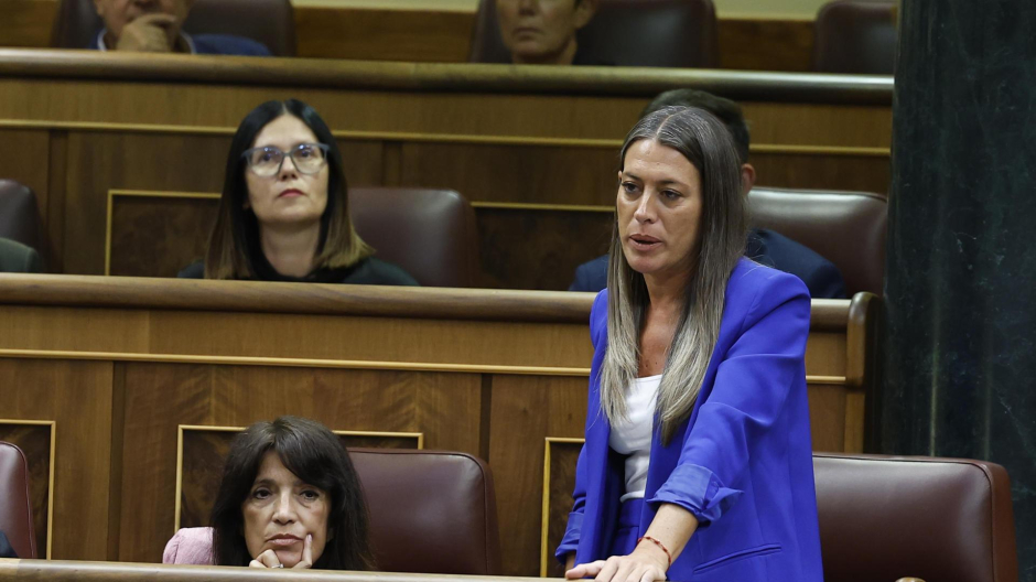 Miriam Nogueras de Junts, acata la Constitución en catalán