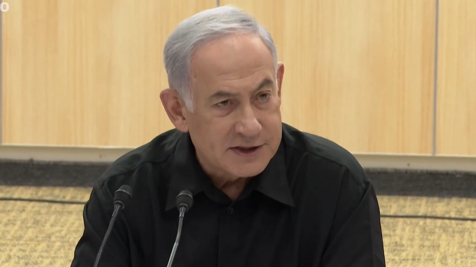 Netanyahu en la primera rueda de prensa tras la reunión del gobierno nacional de emergencia israelí