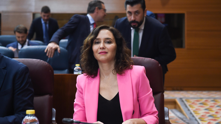 La presidenta de la Comunidad de Madrid, Isabel Díaz Ayuso, durante un pleno en la Asamblea de Madrid