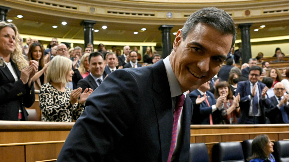 Pedro Sánchez, durante la sesión de investidura en la que ha revalidado mandato
