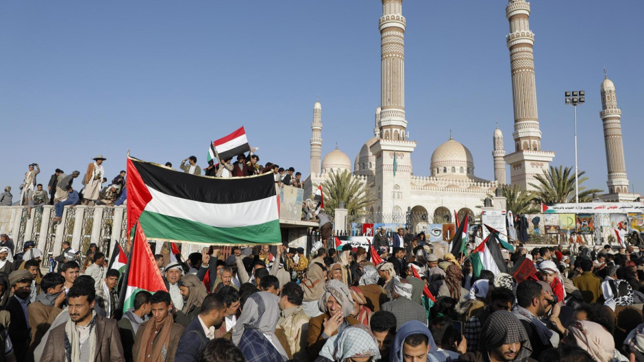 Hutíes en la capital de Yemen, Saná