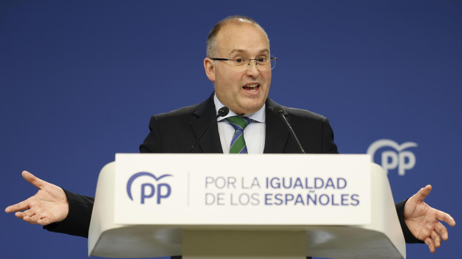 El portavoz del PP en el Congreso, Miguel Tellado, durante su comparecencia de prensa