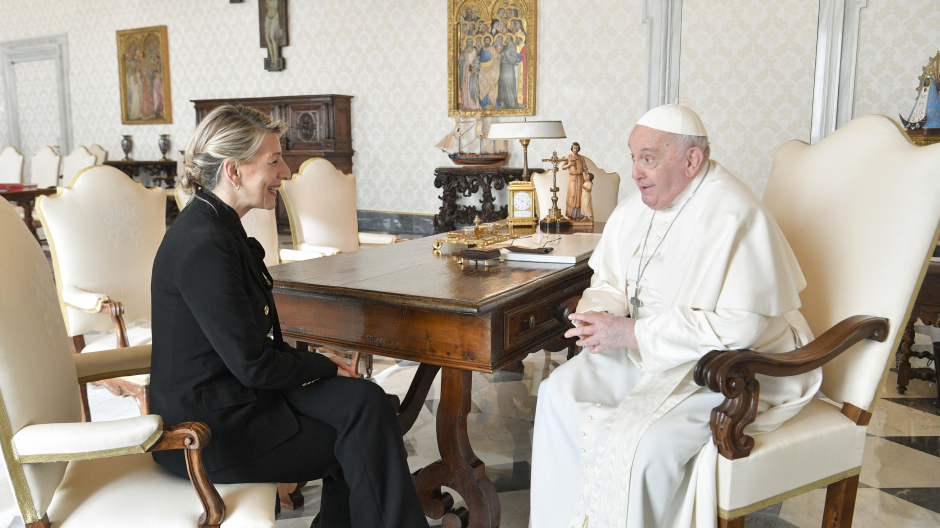 Yolanda Díaz se reúne con el Papa Francisco en el Vaticano