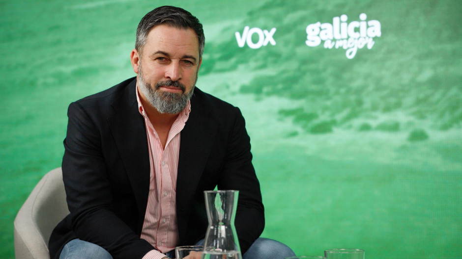 El presidente de Vox, Santiago Abascal, durante la entrevista con El Debate