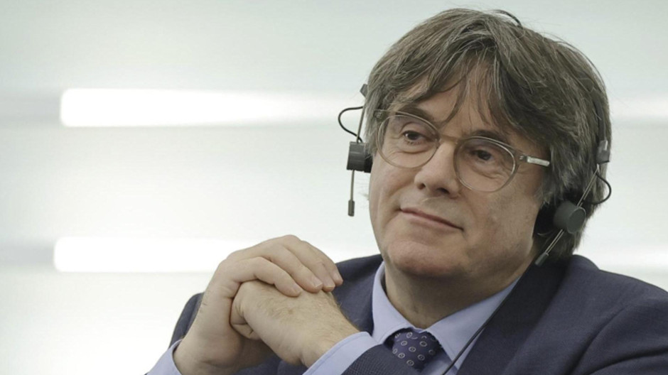 La Eurocámara incluye una mención a Puigdemont en su condena a la injerencia rusa