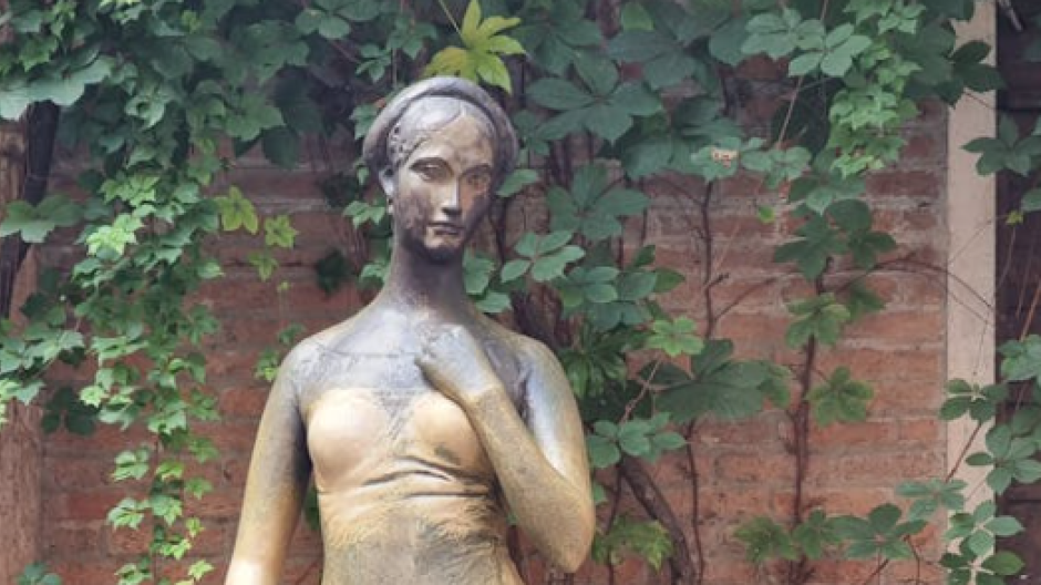 Estatua de Julieta en Verona