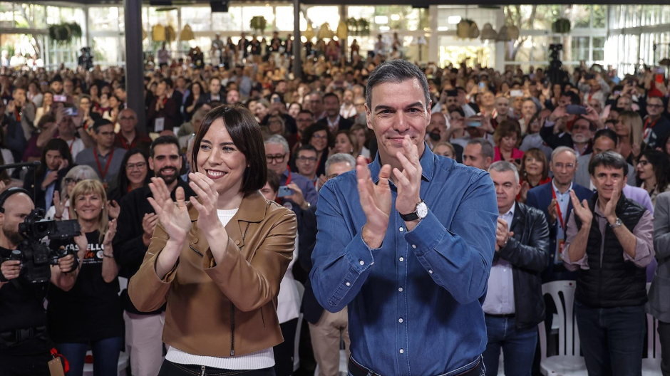 Morant y Pedro Sánchez, en el congreso extraordinario que erige a la primera como líder del PSPV