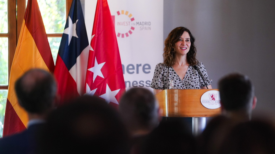 Isabel Díaz Ayuso durante la presentación en Chile de la denominación de origen de vinos de Madrid