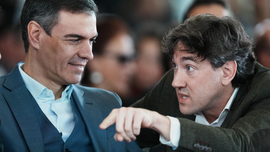 Pedro Sánchez y Eneko Andueza en Vitoria-Gasteiz