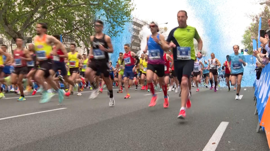 Imágenes de la media maratón celebrada hoy en Madrid