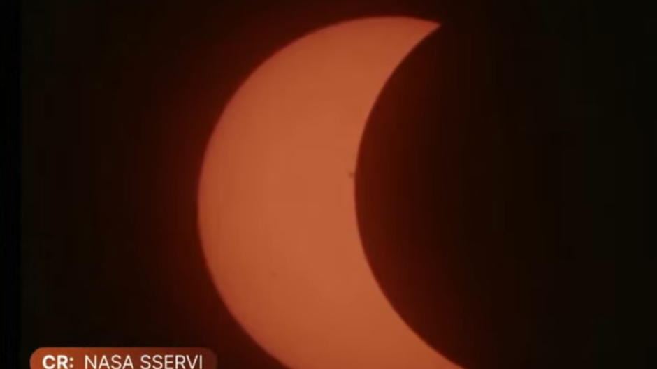Imagen del eclipse de sol en Mazatlán, México