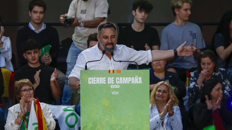 El mensaje de Abascal al PP en su alegato durante el cierre de campaña de las elecciones catalanas