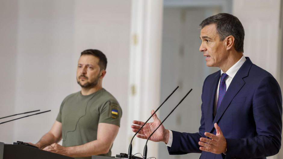 Pedro Sánchez y Volodímir Zelenski en la Moncloa
