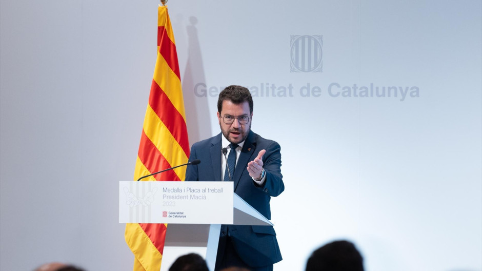EuropaPress_6009024_presidente_generalitat_pere_aragones_entrega_medallas_placas_trabajo