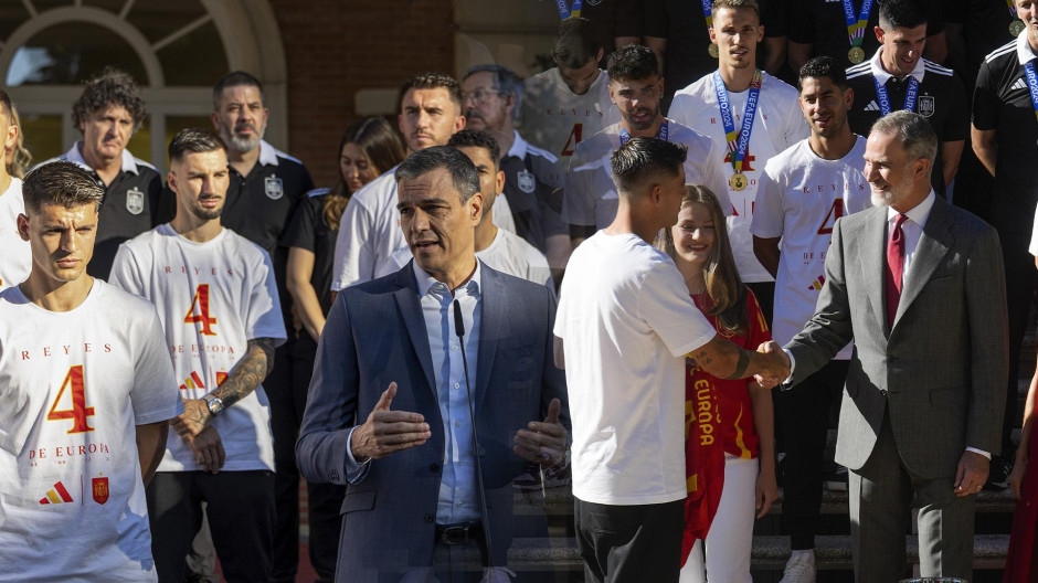 Los encuentros de la selección con los Reyes y con Sánchez han tenido grandes diferencias