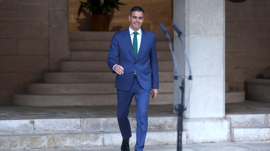 Pedro Sánchez comparece ante los medios tras el despacho con el Rey en Palma