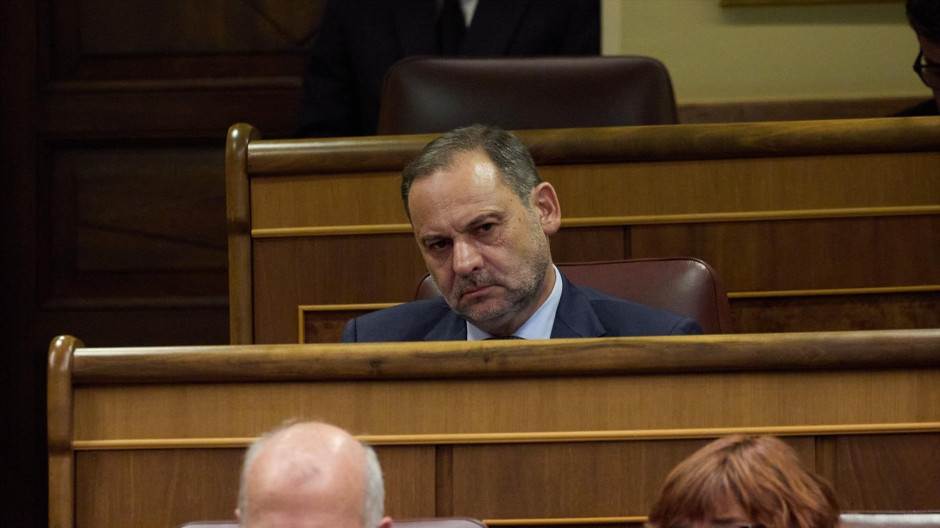 El diputado del Grupo Mixto José Luis Ábalos