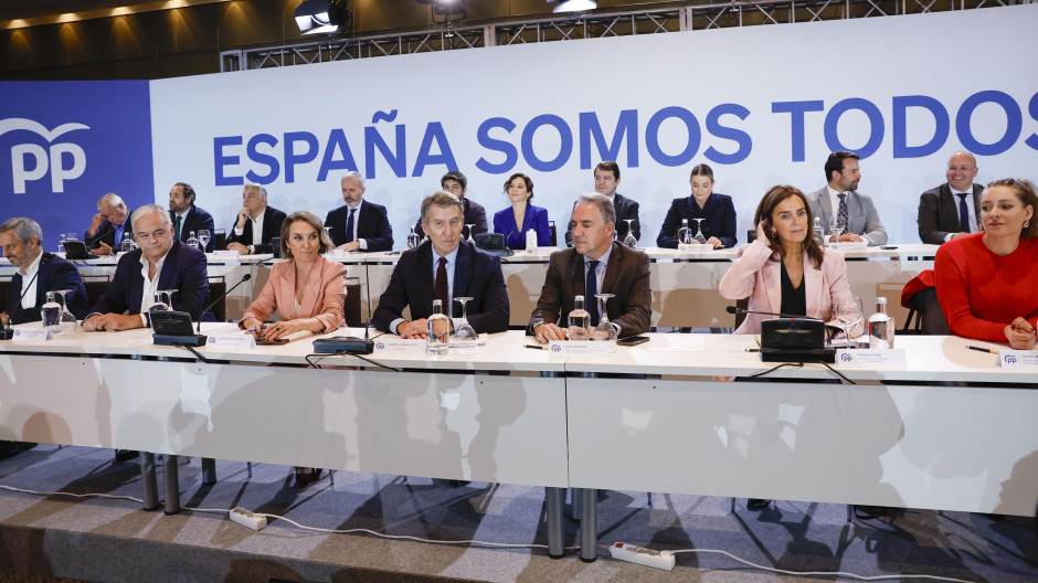 Apertura de la XXVII Intermunicipal del PP, con la intervención de Cuca Gamarra, en directo