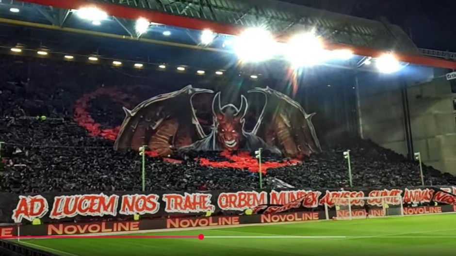 Invocan al demonio en el estadio del Kaiserlautern