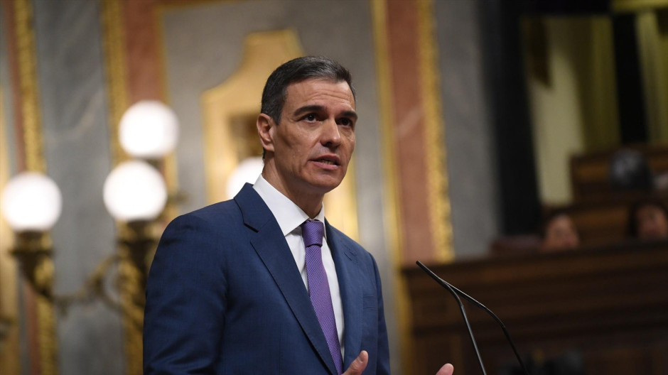 El presidente del Gobierno, Pedro Sánchez, interviene durante una sesión plenaria, en el Congreso