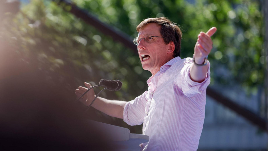 Almeida: «Frente a Begoña, queremos honestidad; frente a Pedro Sánchez queremos democracia»