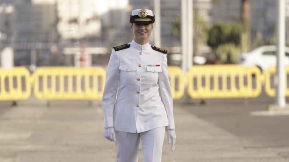 La discreta presencia de la Princesa Leonor en Ceuta: una recepción y un Sábado Legionario
