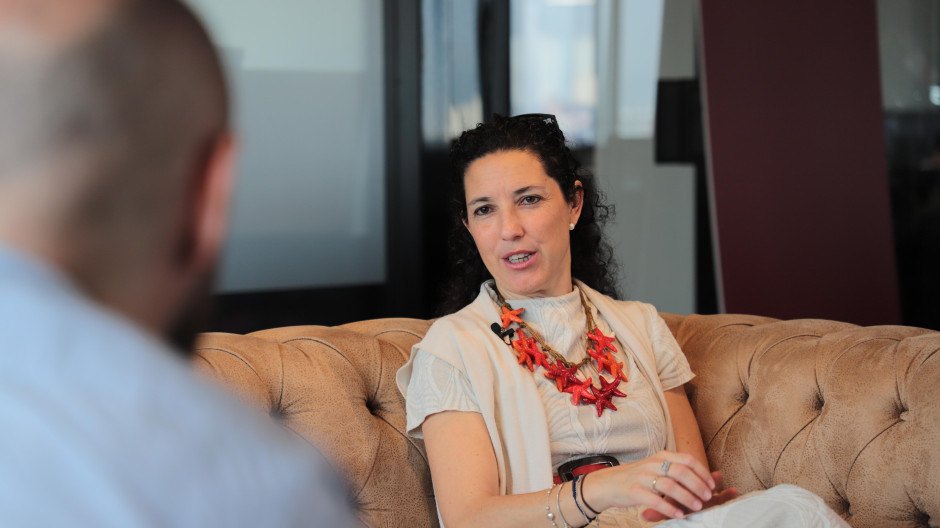 María Solano, doctora en periodismo de la Universidad CEU San Pablo y autora de "Pantallas, qué remedio"