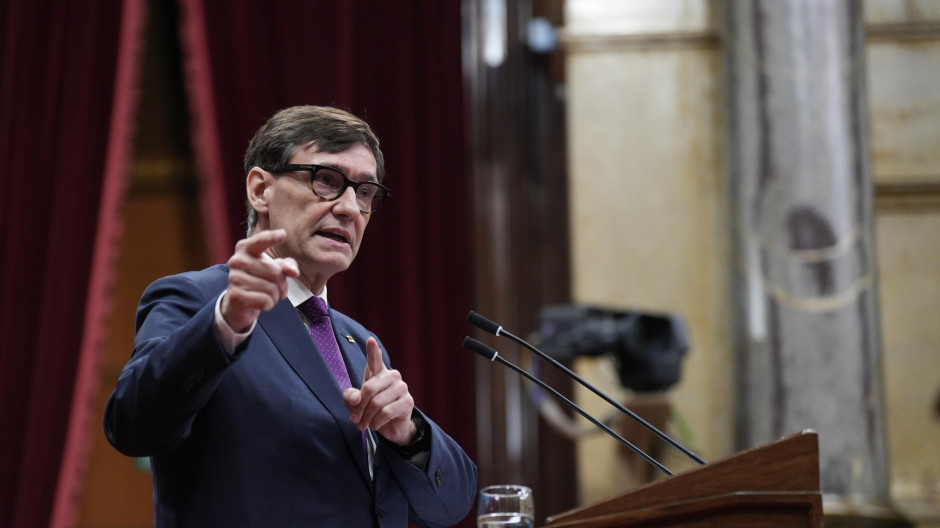 EuropaPress_6868883_president_generalitat_salvador_illa_sesion_plenaria_parlament_catalunya_22