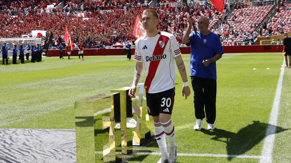 DIRECTO | El Real Madrid presenta a Franco Mastantuono