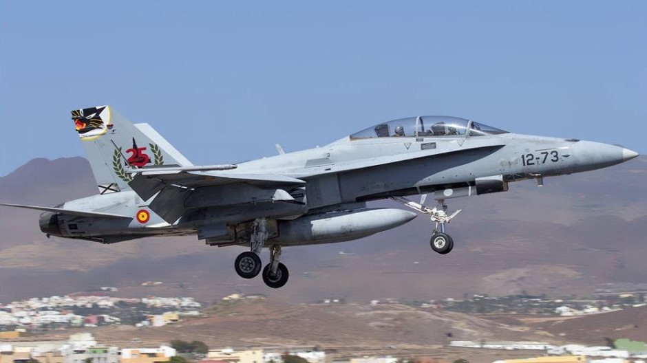 F-18