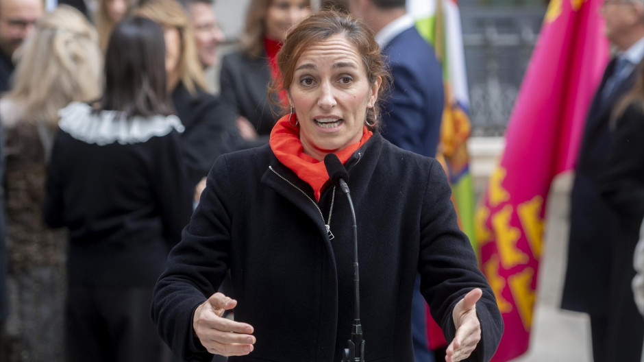 La ministra de Sanidad, Mónica García, durante el acto institucional por el Día de la Constitución