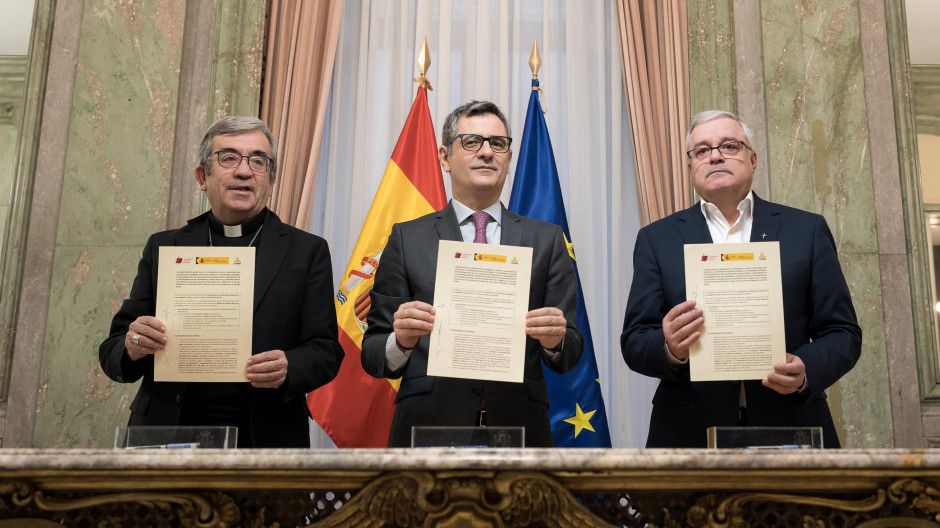 El Gobierno y la Iglesia cierran un acuerdo para reparar a las víctimas ...