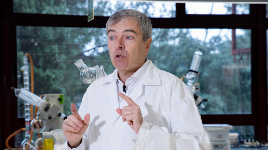 El químico de la Universidad San Pablo CEU, Javier Pérez Castells