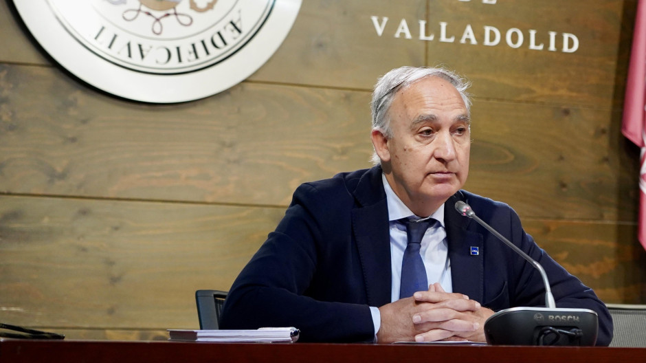 El rector de la Universidad de Valladolid, Antonio Largo