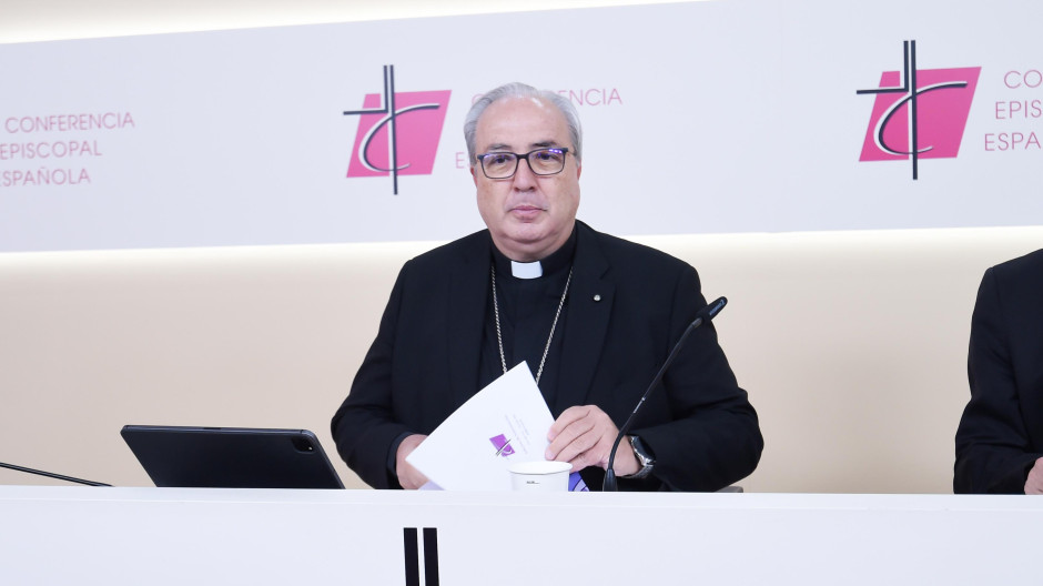 El secretario general de la Comisión Permanente de la Conferencia Episcopal, Francisco César García Magán