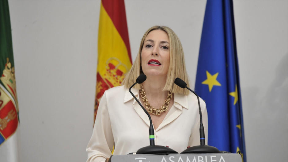 La presidenta de la Junta de Extremadura en funciones, María Guardiola