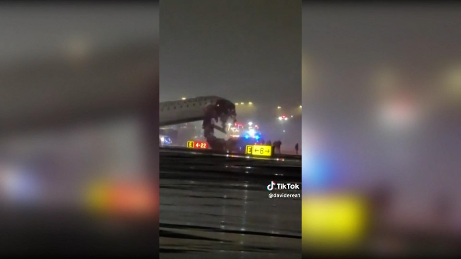 Colisión en el aeropuerto de Nueva York: un avión de Air Canada choca con un camión de bomberos