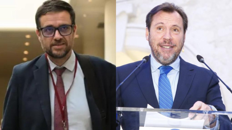 El director de comunicación de Transportes, Pere Rostoll, y el ministro, Óscar Puente