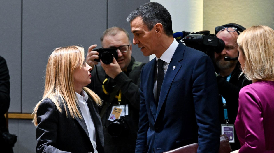Meloni plantea cerrar Schengen con España ante la entrada masiva de migrantes en Ceuta