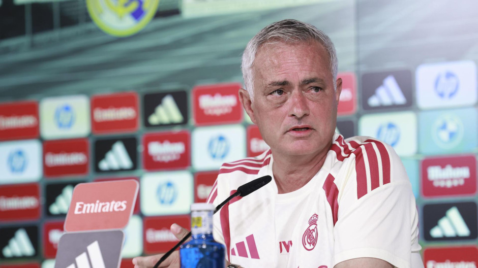 Jose Mourinho en su primera rueda de prensa como nuevo entrenador del Real Madrid