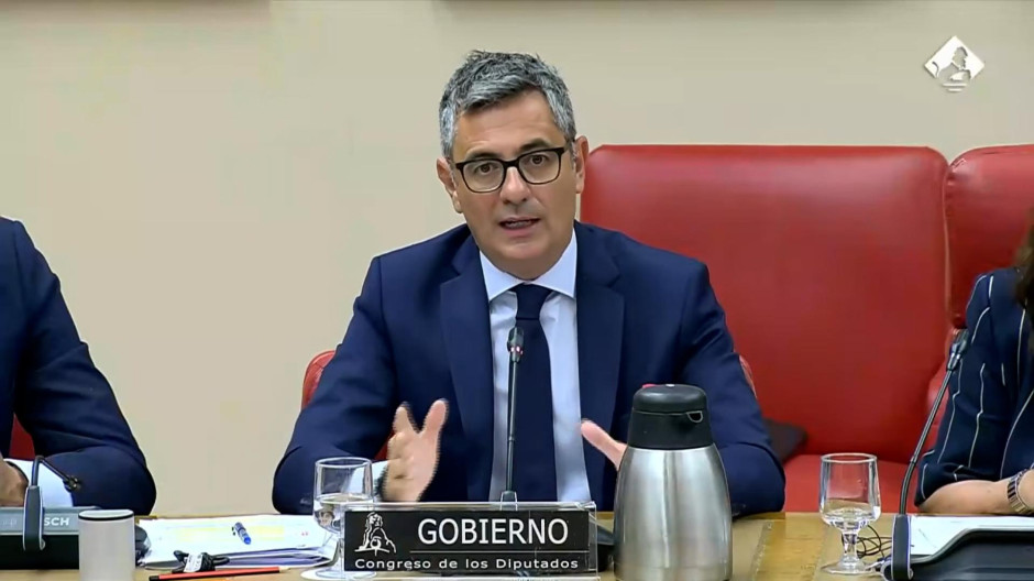 Bolaños defiende que "un día de trabajo" de Sánchez en agosto es "mucho más" que el de los diputados