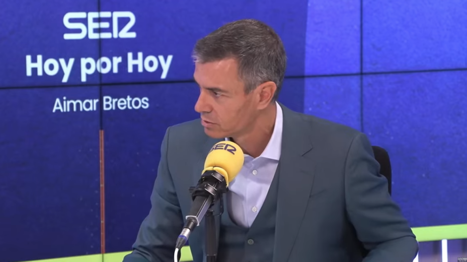 El presidente del Gobierno, Pedro Sánchez, en la Cadena SER