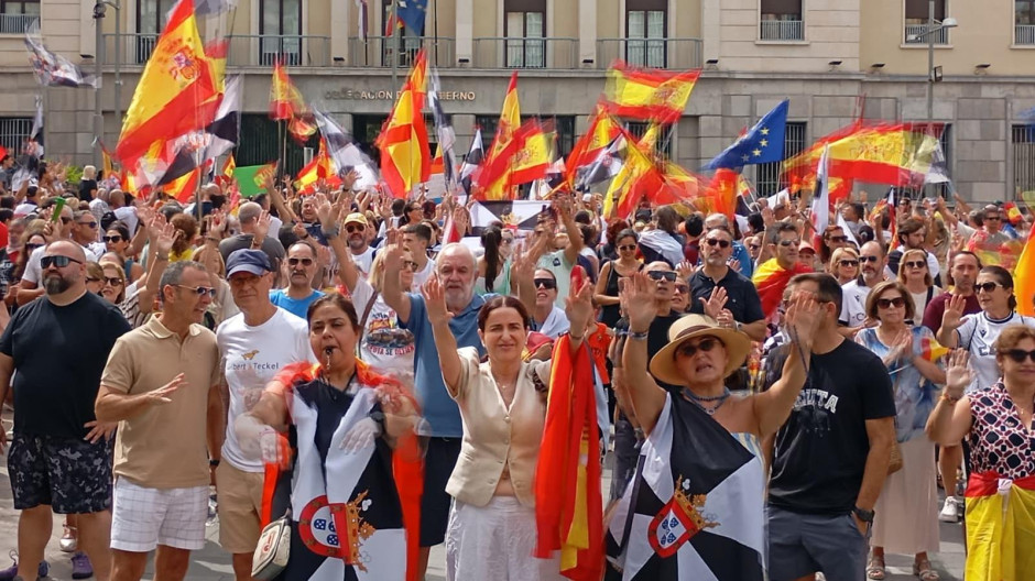 Manifestación en Ceuta en protesta por los problemas de inseguridad