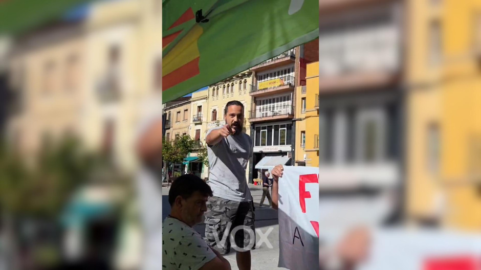 Vox denuncia amenazas de muerte por colocar una carpa informativa en Sant Celoni (Barcelona)