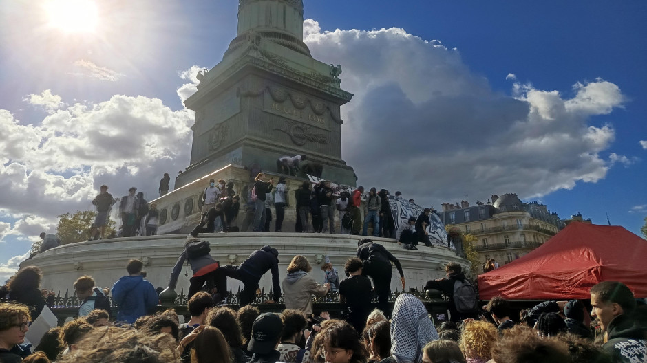 Paris1